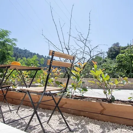 La Bulle, Cocon Douillet Renove * Μεντόν