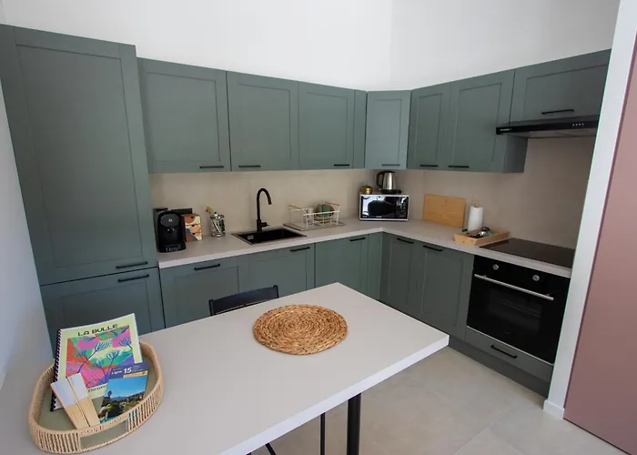Appartement La Bulle, Cocon Douillet Renove Menton